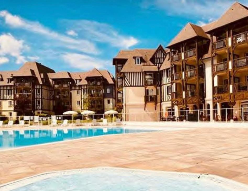 Le Cosy Residence Du Golf Довил Екстериор снимка